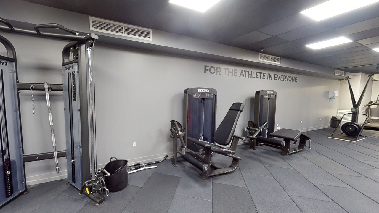 Тренажерный зал Hybrid Fitness Reigate, UK
