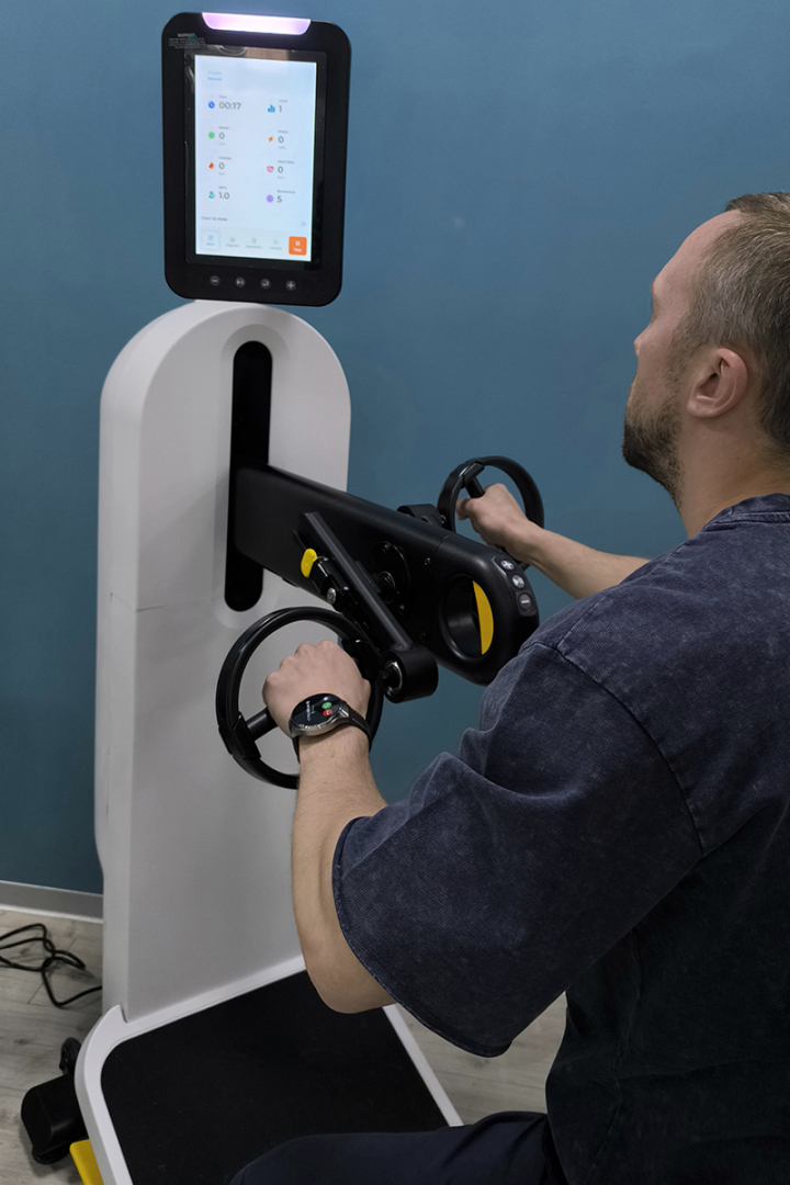 Горизонтальный реабилитационный велотренажер для рук DYACO Medical 8.5UE Горизонтальный реабилитационный велотренажер для рук DYACO Medical 8.5UE