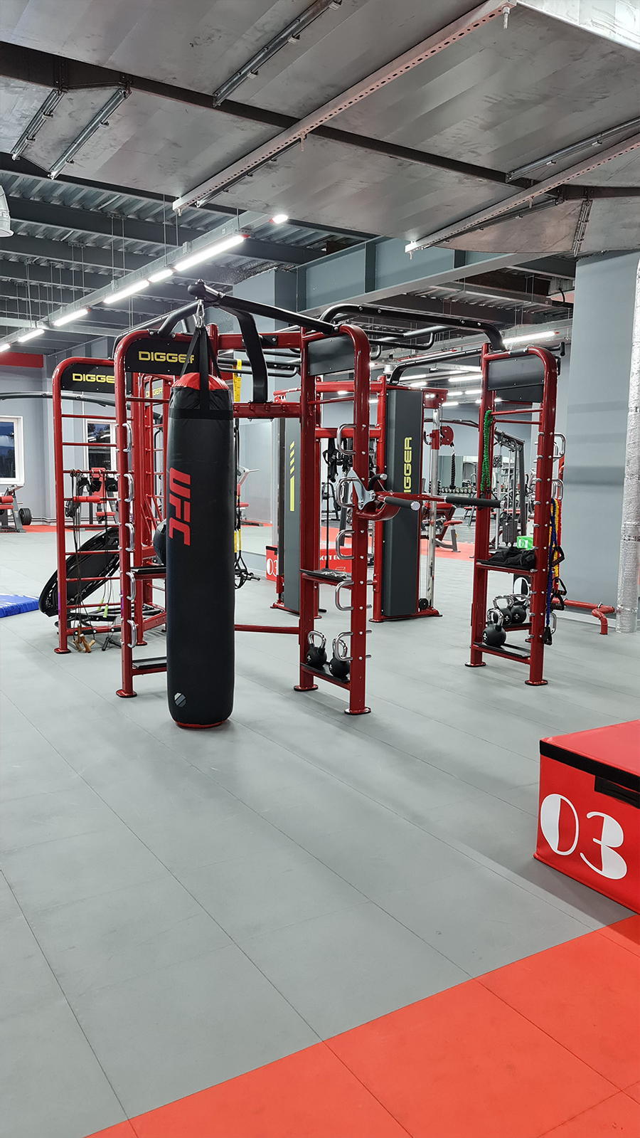 Фитнес-клуб TerraNova Фитнес-клуб TerraNova