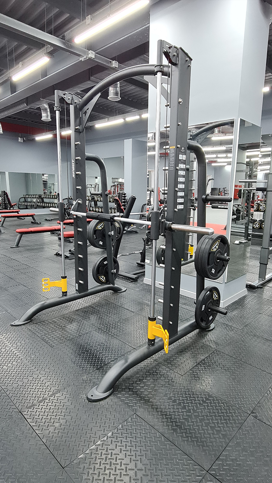 Фитнес-клуб TerraNova Фитнес-клуб TerraNova