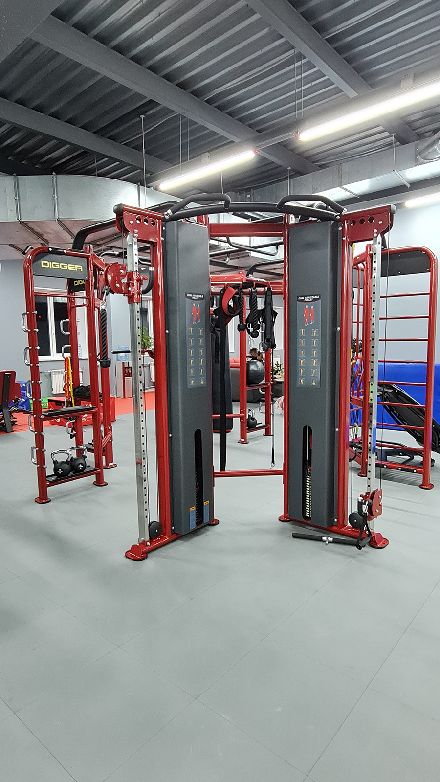 Фитнес-клуб TerraNova Фитнес-клуб TerraNova