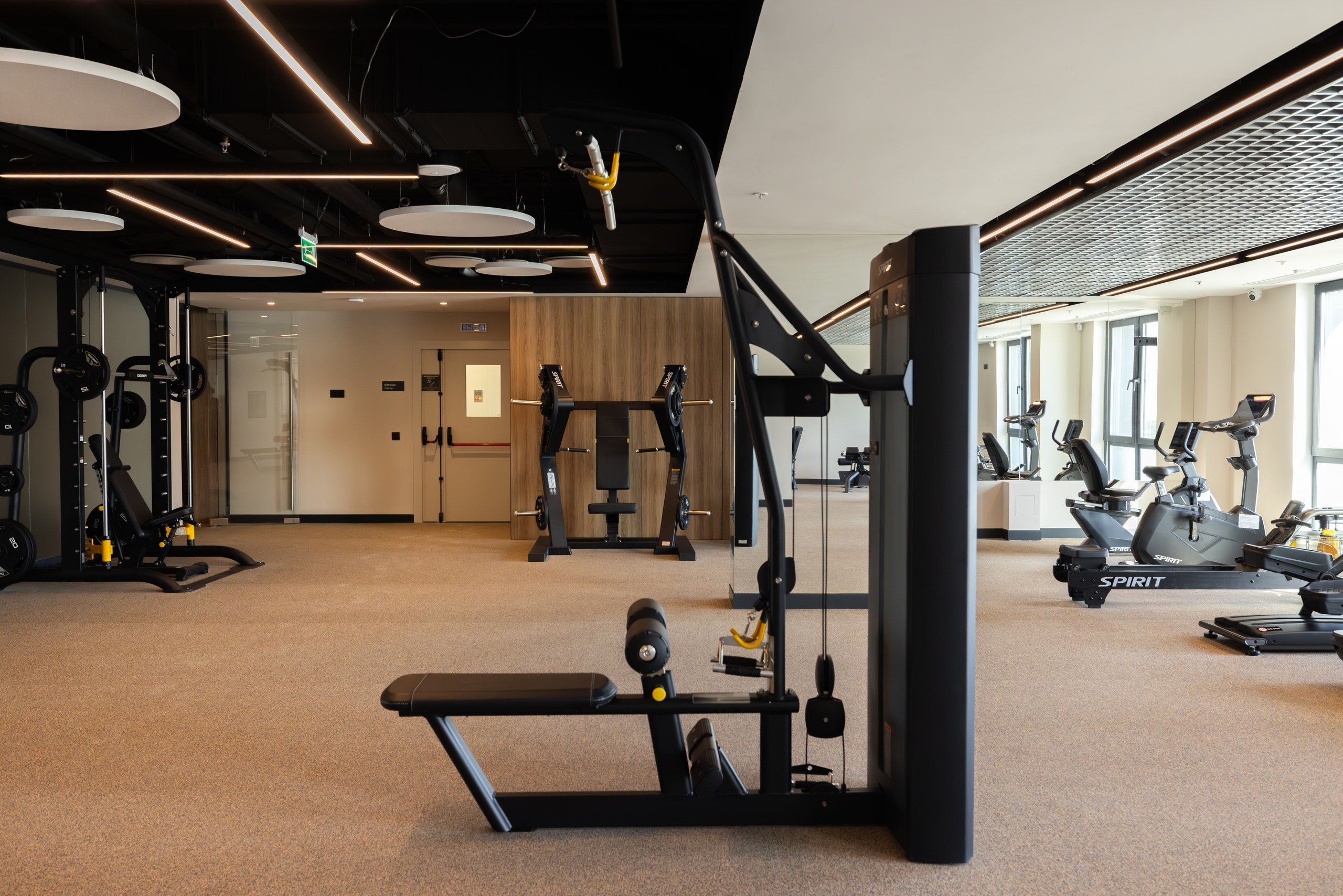 Фитнес-зал в отеле Эрбелия, Завидово