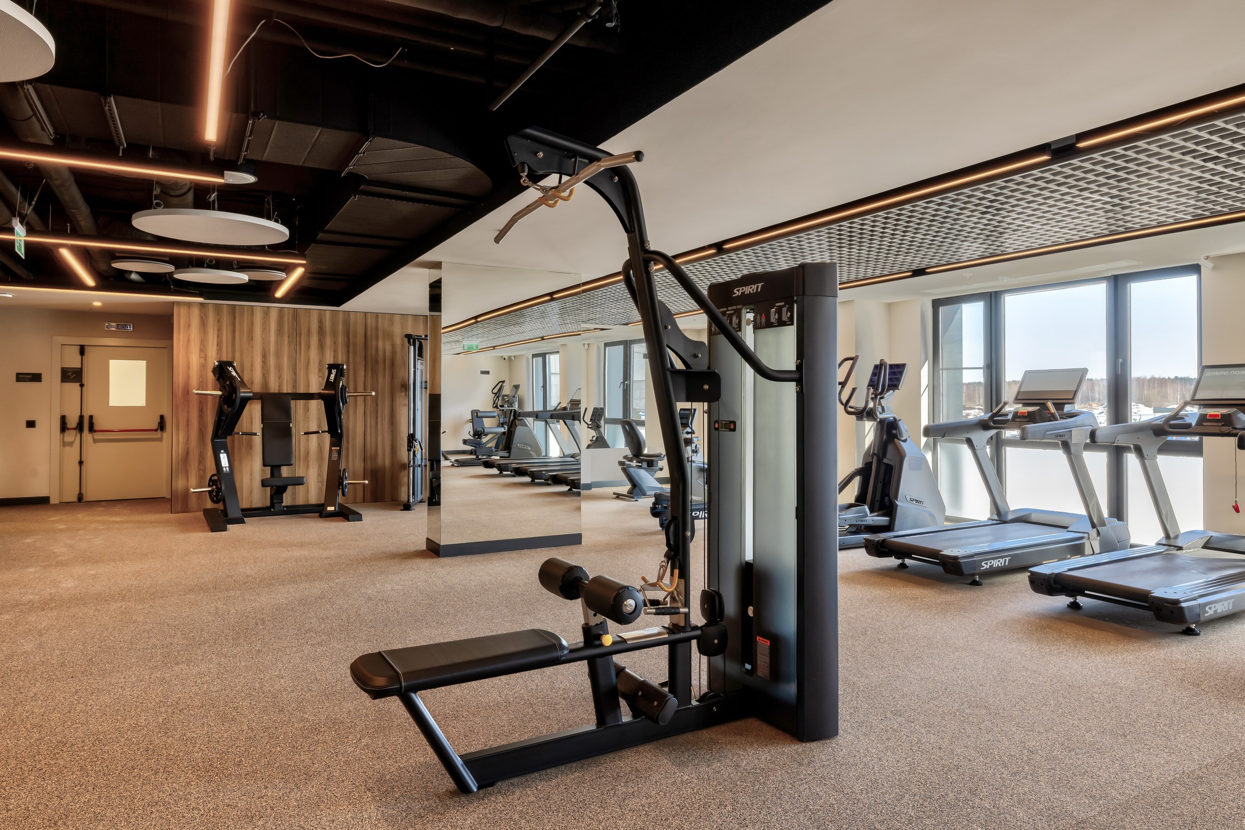 Фитнес-зал в отеле Эрбелия, Завидово